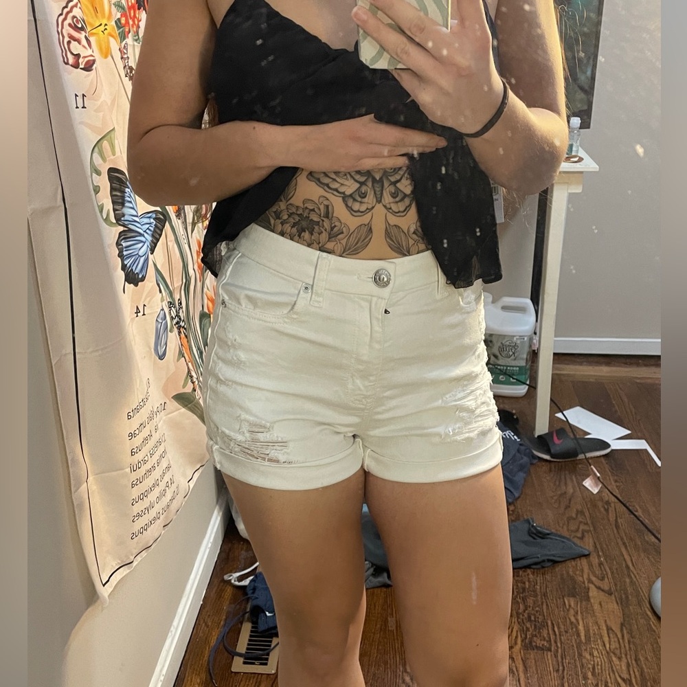 American Eagle ripped jean shorts